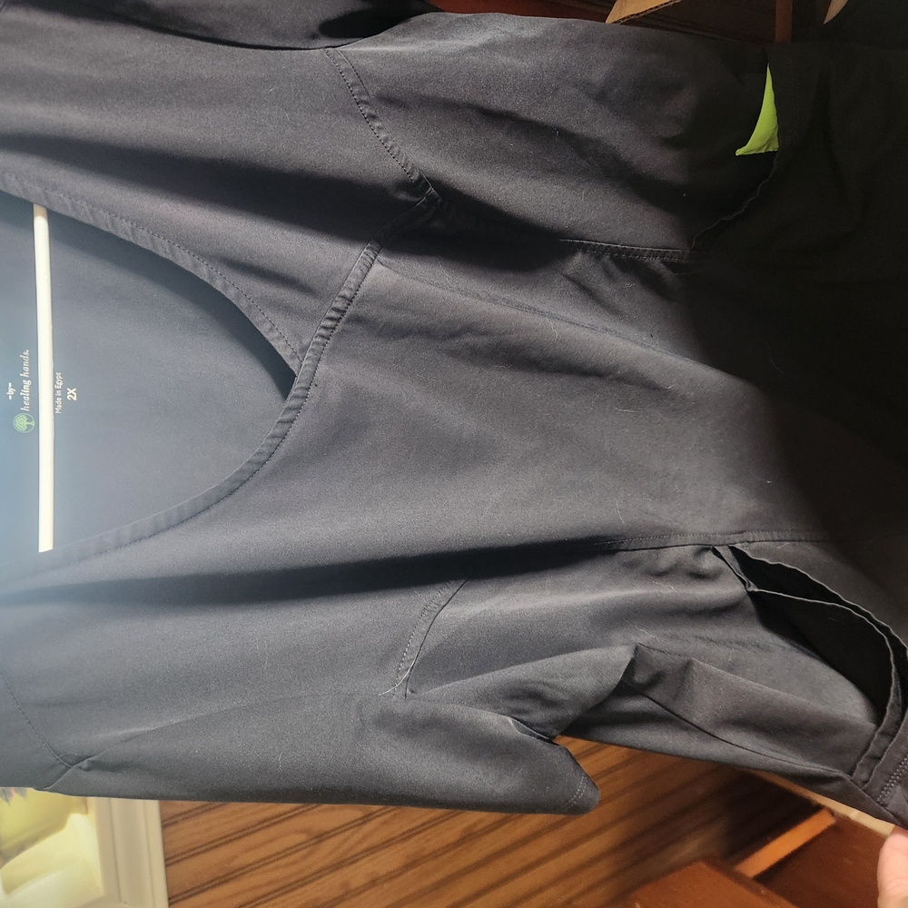 Black Short Sleeve Top